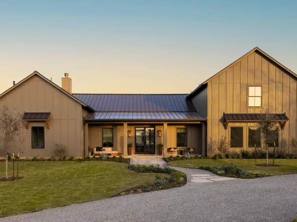 114 Turney Trce, Round Top, TX 78954