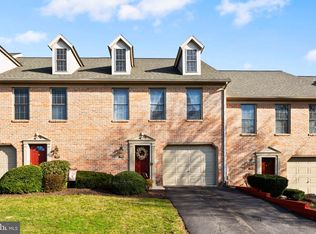 1484 Timber Brook Dr, Mechanicsburg, PA 17050