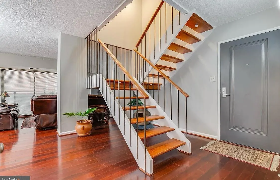 3 bed, 2.5 bath, 1564 sqft, $1,150 — Photo 4