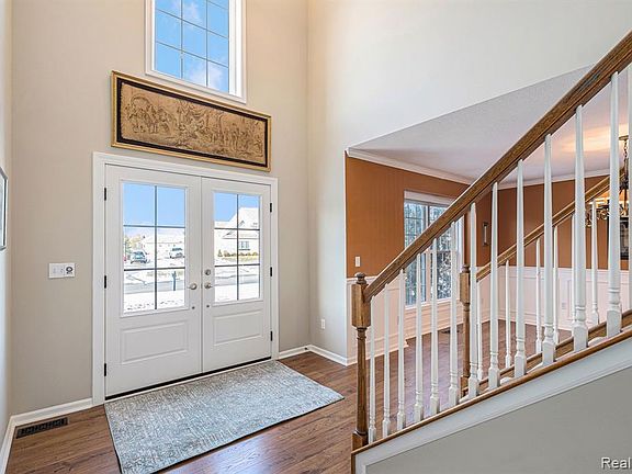 5th image of 2086 Larkspur Ln