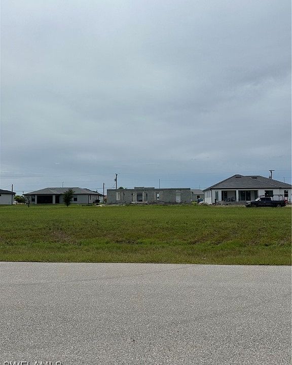 1st image of 340 SW 31st Ave