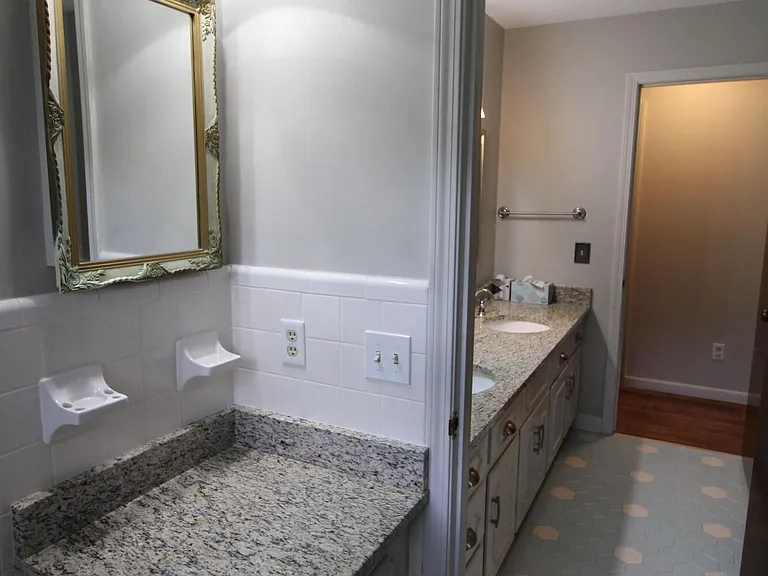50 Aubrey Cir — Photo 25