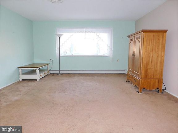 4th image of 181 Fort De France Ave