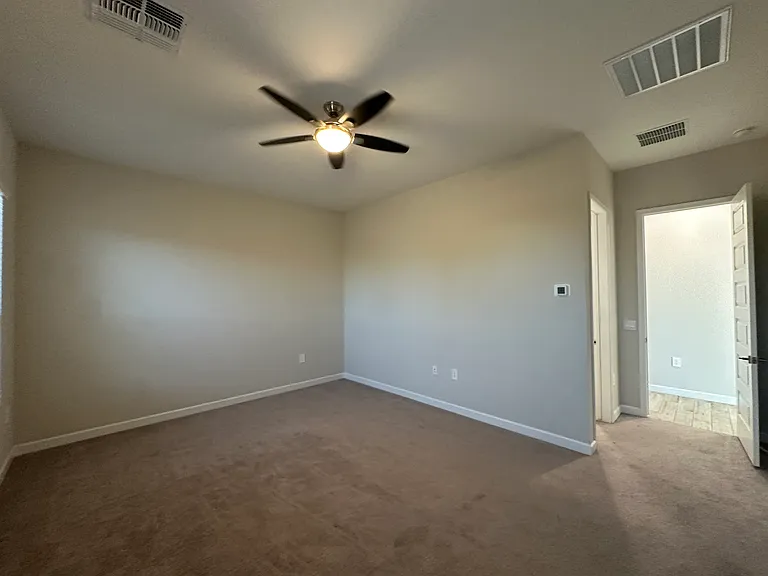 10319 W Harmony Ln — Photo 19