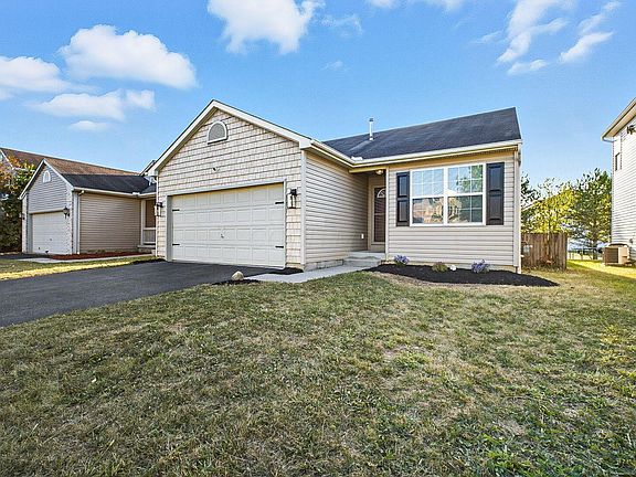 2nd image of 3853 Sugarbark Dr