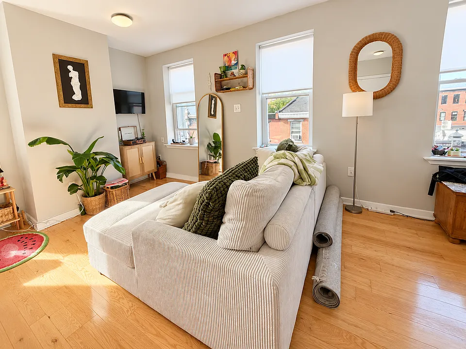 1546 Frankford Ave #3-C
