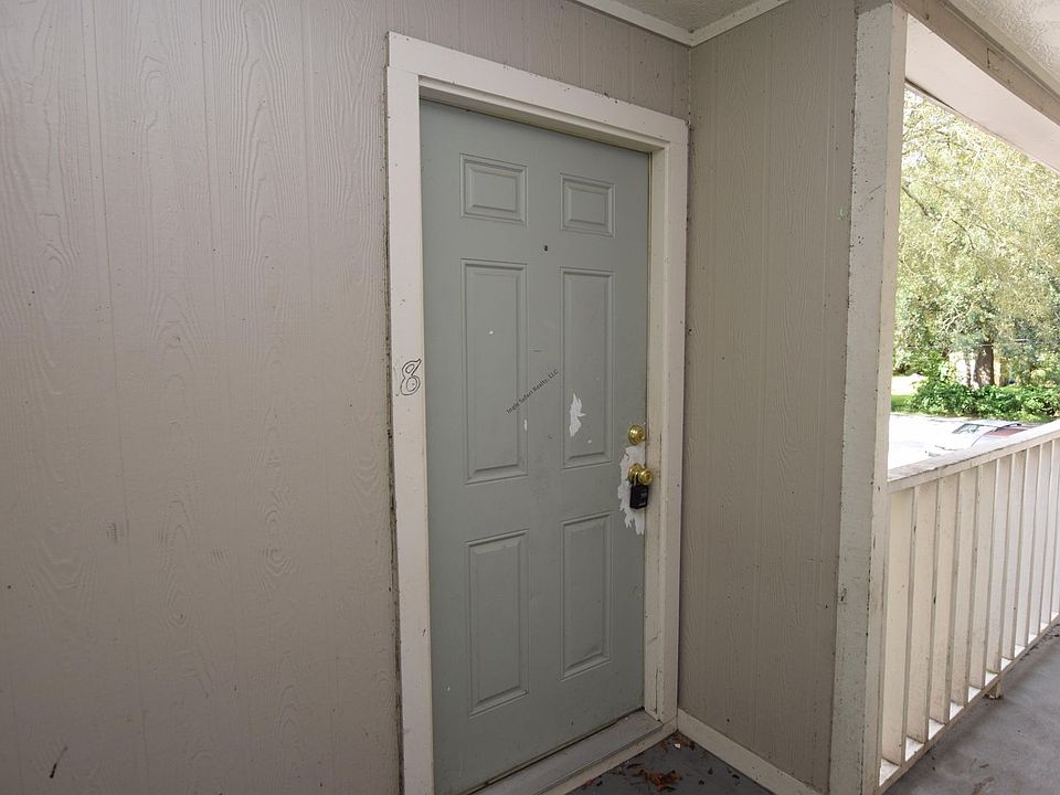 1st image of 100 McArthur St APT 18
