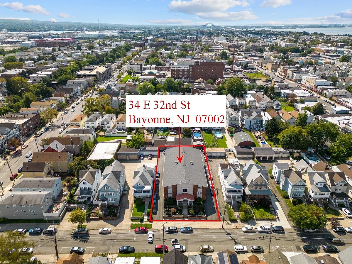 1 bed, 1.0 bath, $1,900 — Photo 2