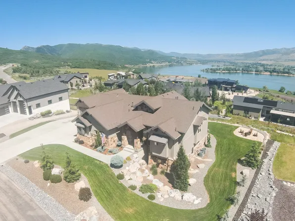 6226 E Hawks Ln, Huntsville, UT 84317
