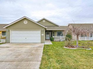 7816 Deschutes Dr, Pasco, WA