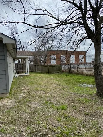 3 bed, 1225 sqft, $1,400 — Photo 4