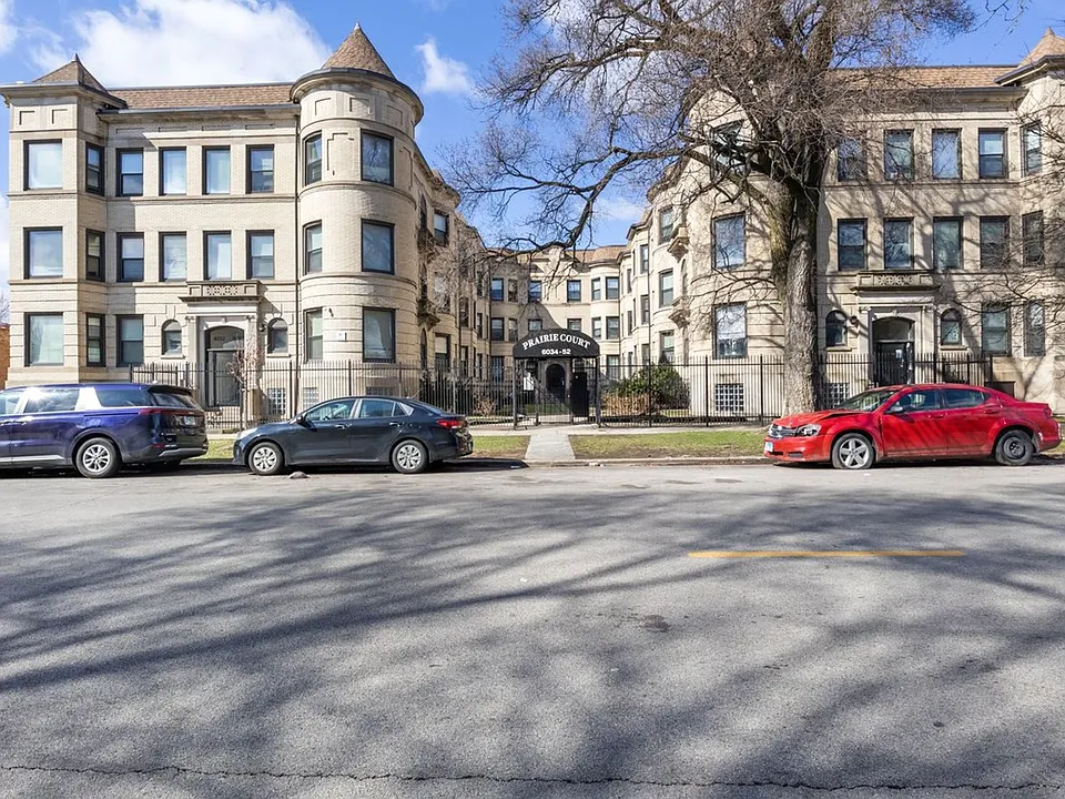 6038 S Prairie Ave #2