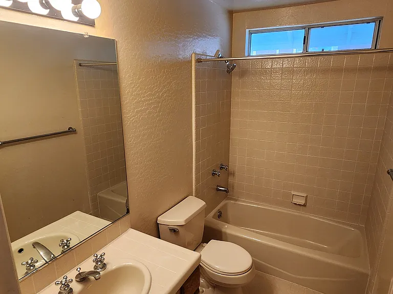 296 San Pedro Ave — Photo 16