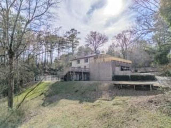 2107 Rockmart Rd SE, Rome, GA 30161