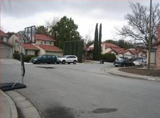 484 Lanfair Cir, San Jose, CA 95136