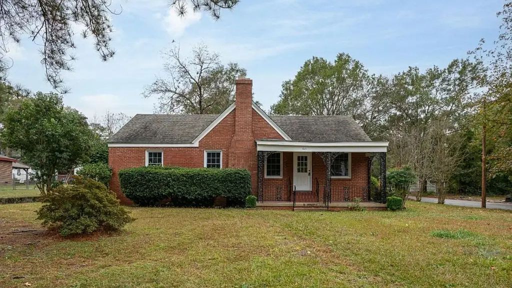 601 Rose St - Property Image