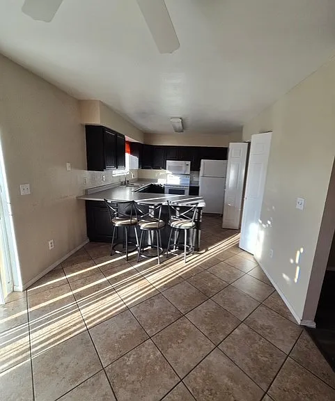 2302 W Viola Ave #A — Photo 2