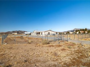 1530 N Woodchips Rd, Pahrump, NV 89060