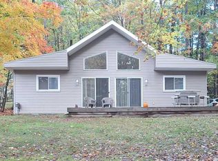 9550 Golf Port Dr, Stanwood, MI 49346
