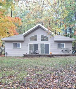 9550 Golf Port Dr, Stanwood, MI, 49346