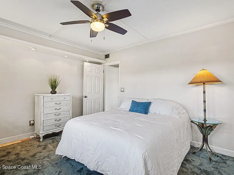 2186 Highway A1A #4C — Photo 17