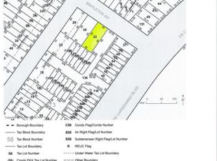 110 Mapleton Ave, Staten Island, NY 10306