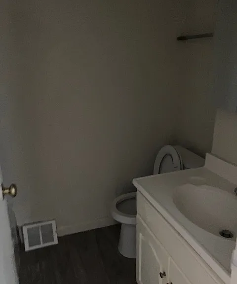 220 Fitzwater St #1F — Photo 8