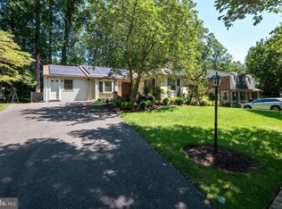 1990 Lancashire Dr, Potomac, MD 20854