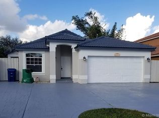 8177 NW 201st Ter, Hialeah, FL 33015