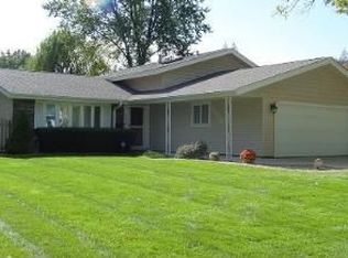 1105 Sharon Ln, Schaumburg, IL 60193