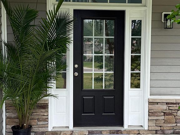 3rd image of 154 Mardella Way