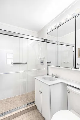 Sold by Compass | media 23