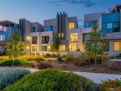 252 Novel, Irvine, CA, 92618