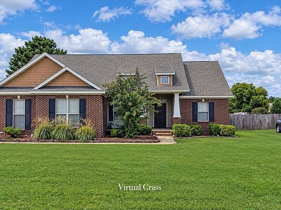 3rd image of 34 Village Way Ct