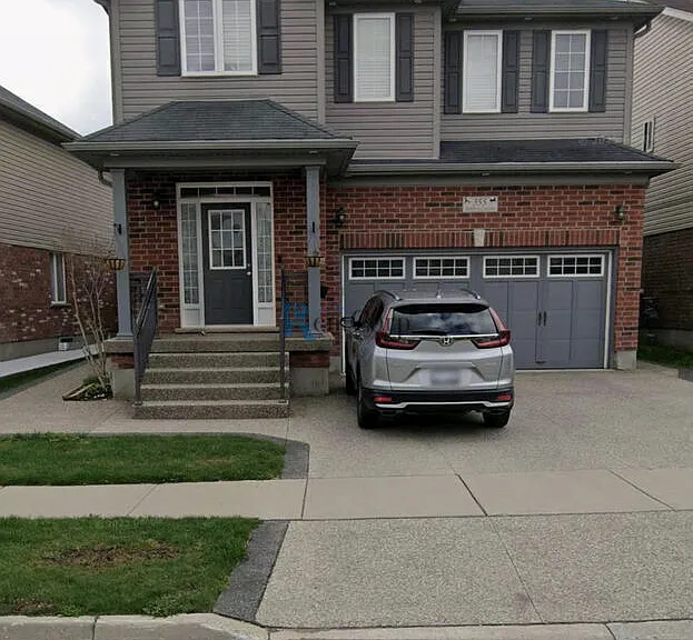 355 Bamberg Cres #1 — Photo 1