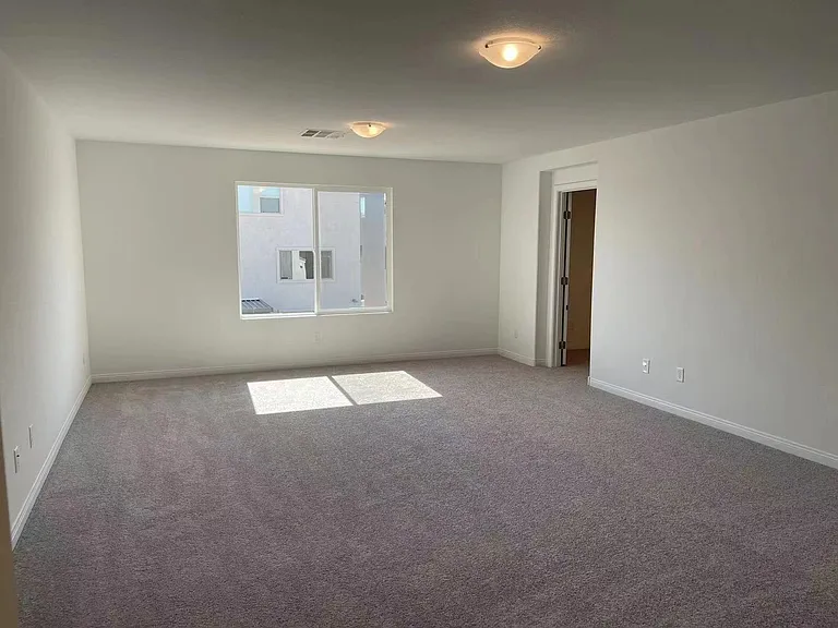 10314 Sterling Creek St — Photo 9