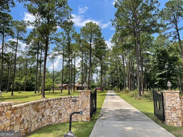 3535 State Highway 130 E, Lyons, GA 30436