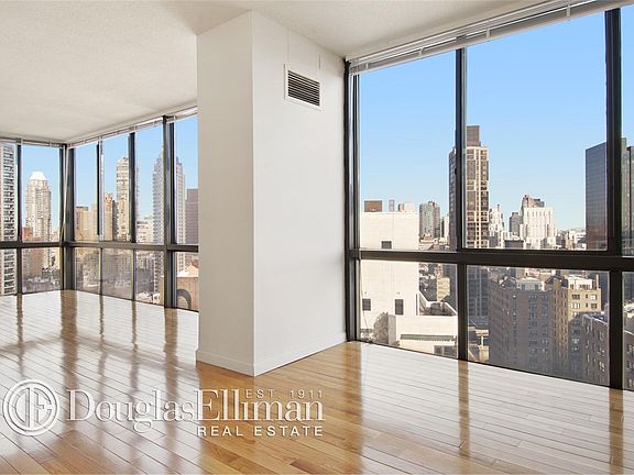 5th image of 360 E 57th St #Pha