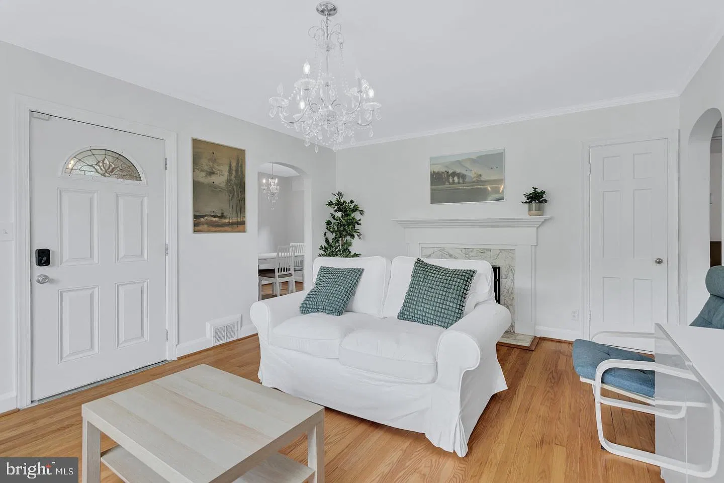 1 bed, 1.0 bath, 2600 sqft, $1,900 — Photo 4
