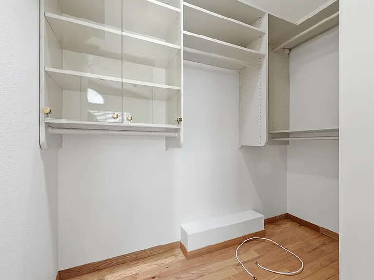 11920 Avenida Marcella — Photo 17