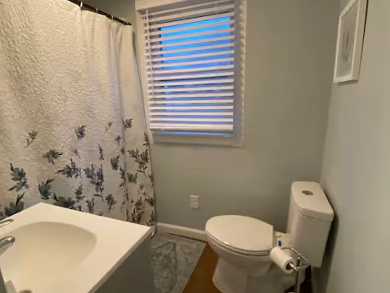 206 E Millpond St — Photo 7
