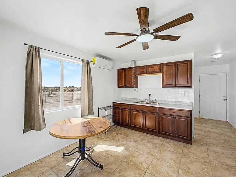 34233 W Sahuaro St — Photo 16