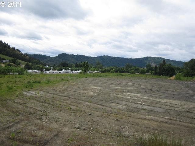 2nd image of 0 Nehalem Loop