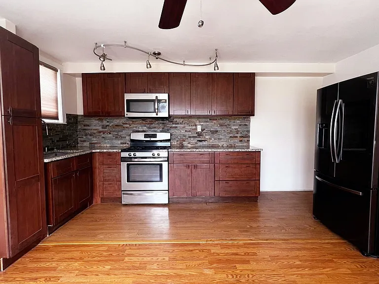 1503 E Mayland St #3 — Photo 9