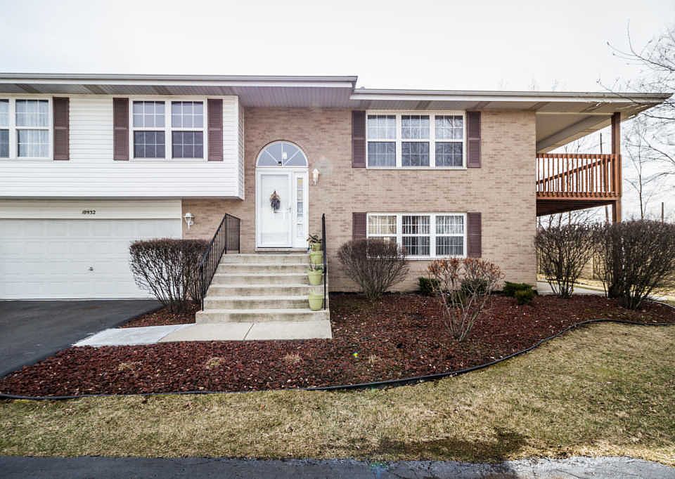 1st image of 10932 S Lorel Ave