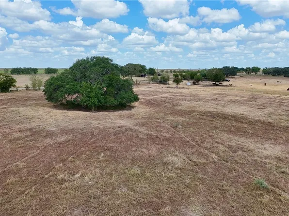 TRACT 2 County Road 366, Shiner, TX 77984