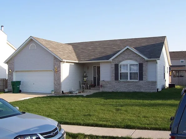 335 Moultrie Ln, O Fallon, IL 62269
