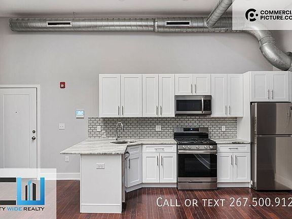 5th image of 929 Marlborough St #18