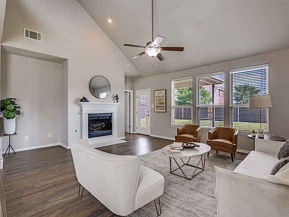 4th image of 5609 Fremont Dr