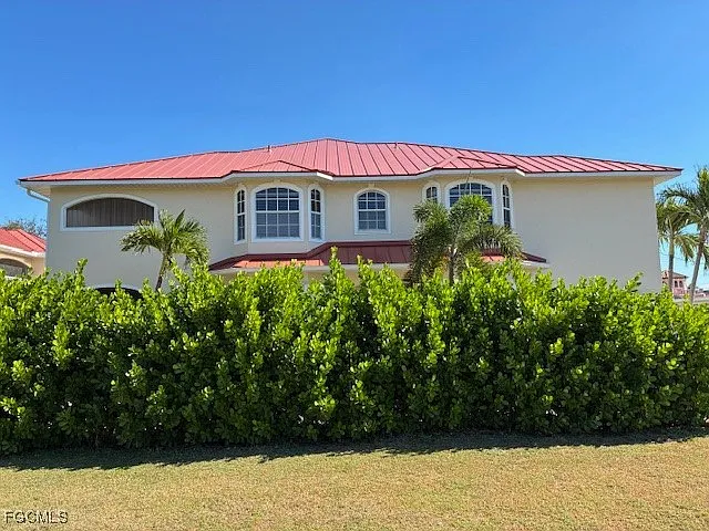 2 bed, 2.0 bath, 1143 sqft, $1,600 — Photo 4
